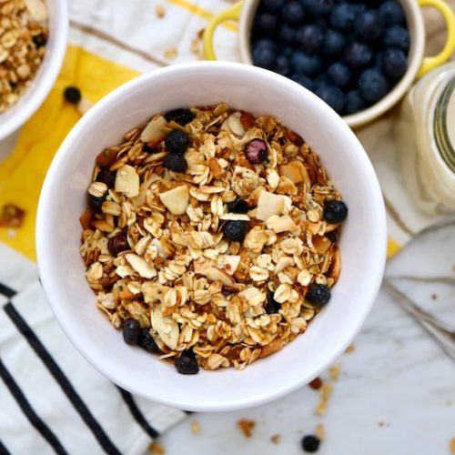 Homemade Granola Recipe | Healthy Breakfast Ideas | Busy Little Chefs